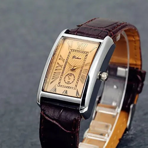 ساعة كلاسيكية تصميم أنيق